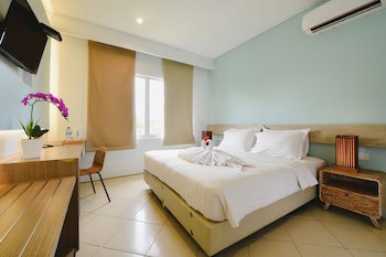 Bali Breezz Hotel