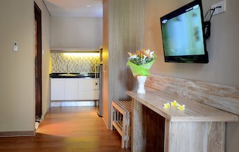 Bali Breezz Hotel