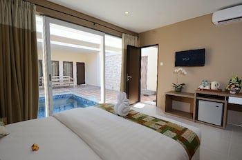 Bali Breezz Hotel