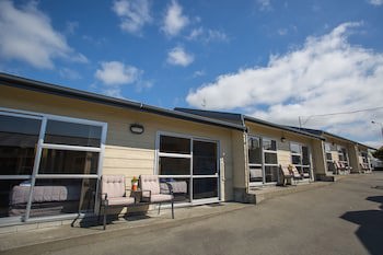 The Coast Motel