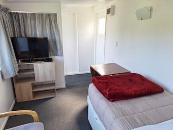 Waikawa Bay Holiday Park