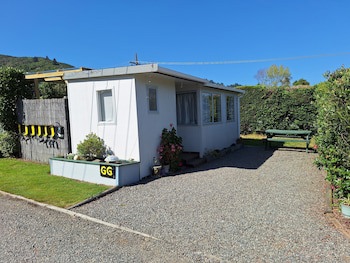 Waikawa Bay Holiday Park