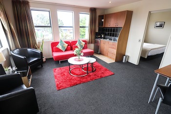 Coleraine Suites & Apartments