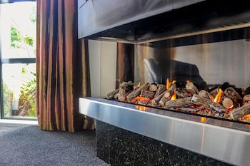 Coleraine Suites & Apartments