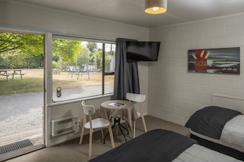 U Studios Masterton