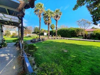 U Studios Masterton