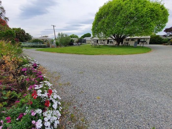 U Studios Masterton