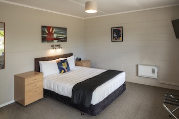 U Studios Masterton