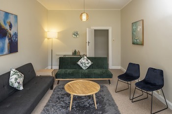 U Studios Masterton