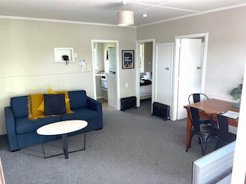 U Studios Masterton