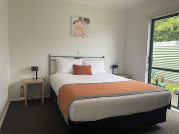 Camelot Motor Lodge