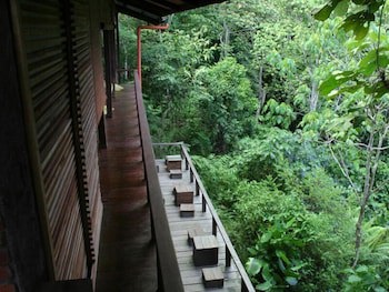 Paganakan Dii Tropical Retreat