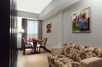 Grand Hatika Hotel