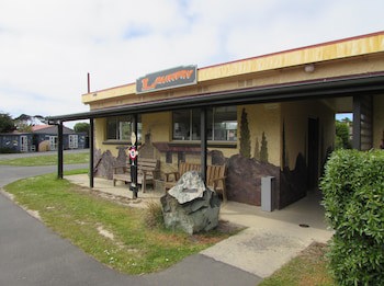 Dunedin Holiday Park & Motels