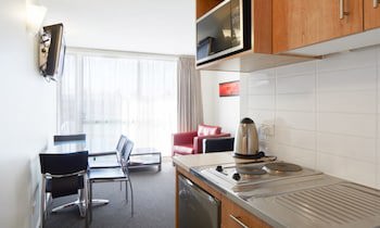 Focus Motel And Executive Suites