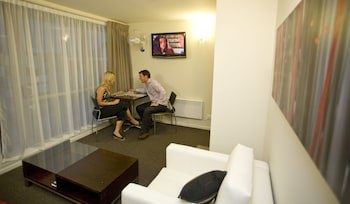 Focus Motel And Executive Suites