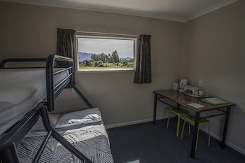 Fiordland Great Views Holiday Park