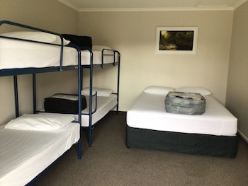 Fiordland Great Views Holiday Park