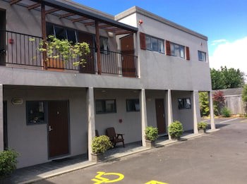 Chancellor Motor Lodge & Conference Centre