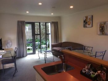Chancellor Motor Lodge & Conference Centre