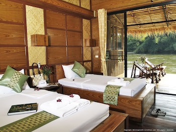 Boutique Raft Resort