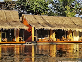 Boutique Raft Resort