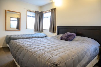 Foreshore Motor Lodge