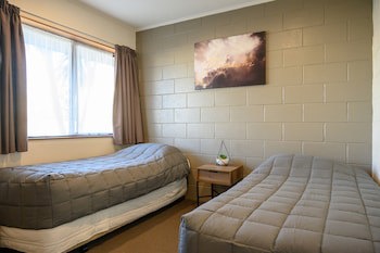 Foreshore Motor Lodge