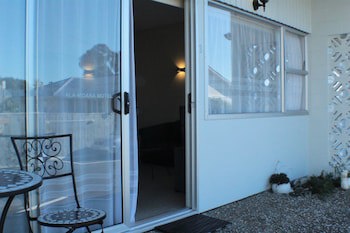 Ala Moana Motel