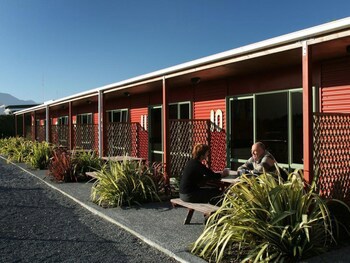 Alpine-Pacific Holiday Park