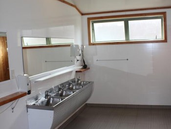 Alpine-Pacific Holiday Park