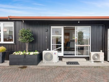 Dunrovin Motel