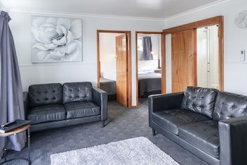 Dunrovin Motel