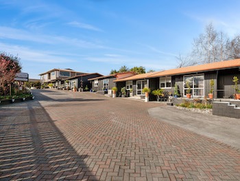 Dunrovin Motel
