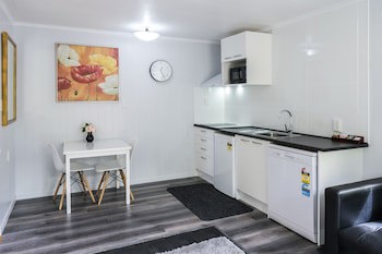 Dunrovin Motel