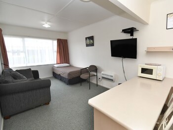 Avon Motel