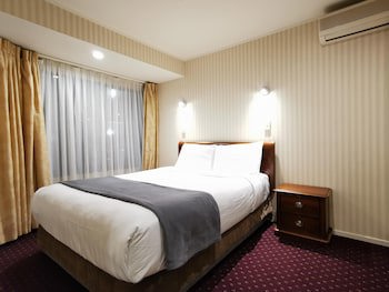 Cornwall Park Motor Inn
