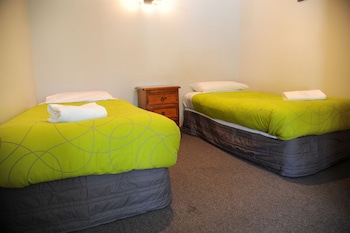 Blenheim Bridges Holiday Park