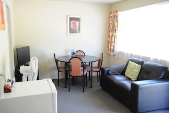 Blenheim Bridges Holiday Park