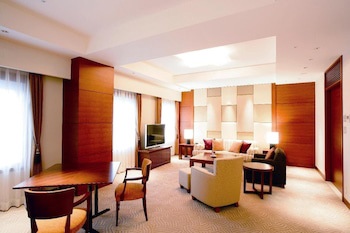Akita Castle Hotel