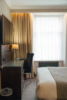 County Hotel & County Aparthotel Newcastle