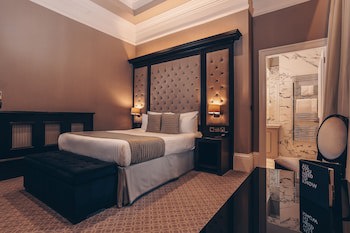County Hotel & County Aparthotel Newcastle