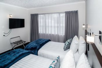 White Heron Motor Lodge