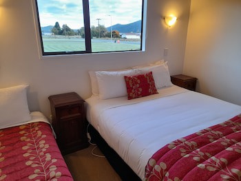 Lake Matheson Motel