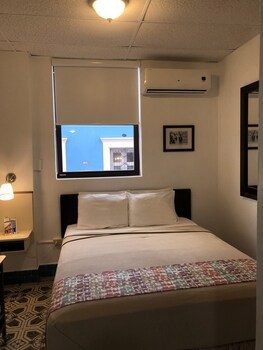 Hotel Colonial
