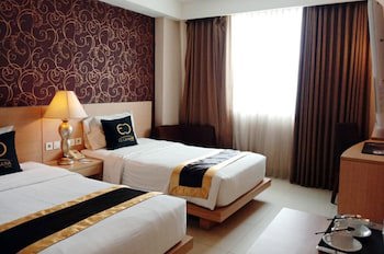 El Cavana Hotel