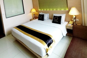 El Cavana Hotel