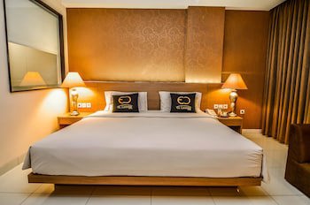 El Cavana Hotel