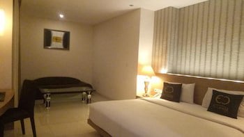 El Cavana Hotel