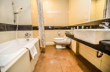 El Cavana Hotel